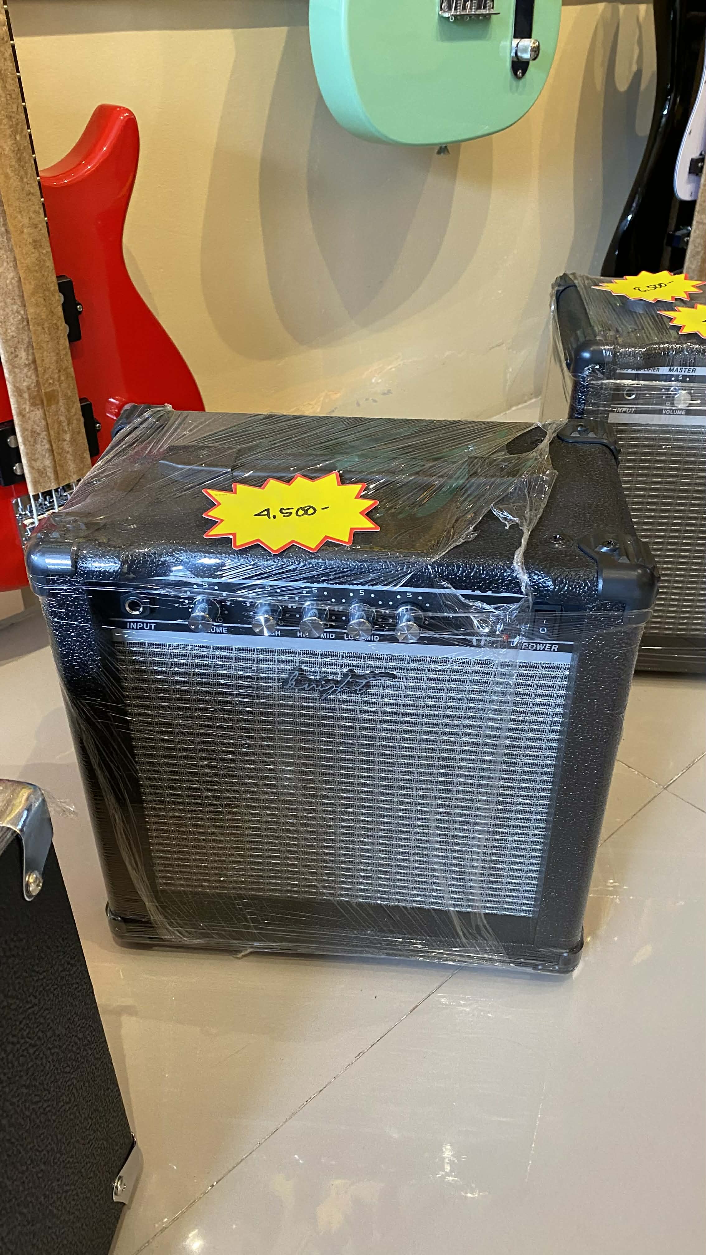 Bump Guitar Amplifier