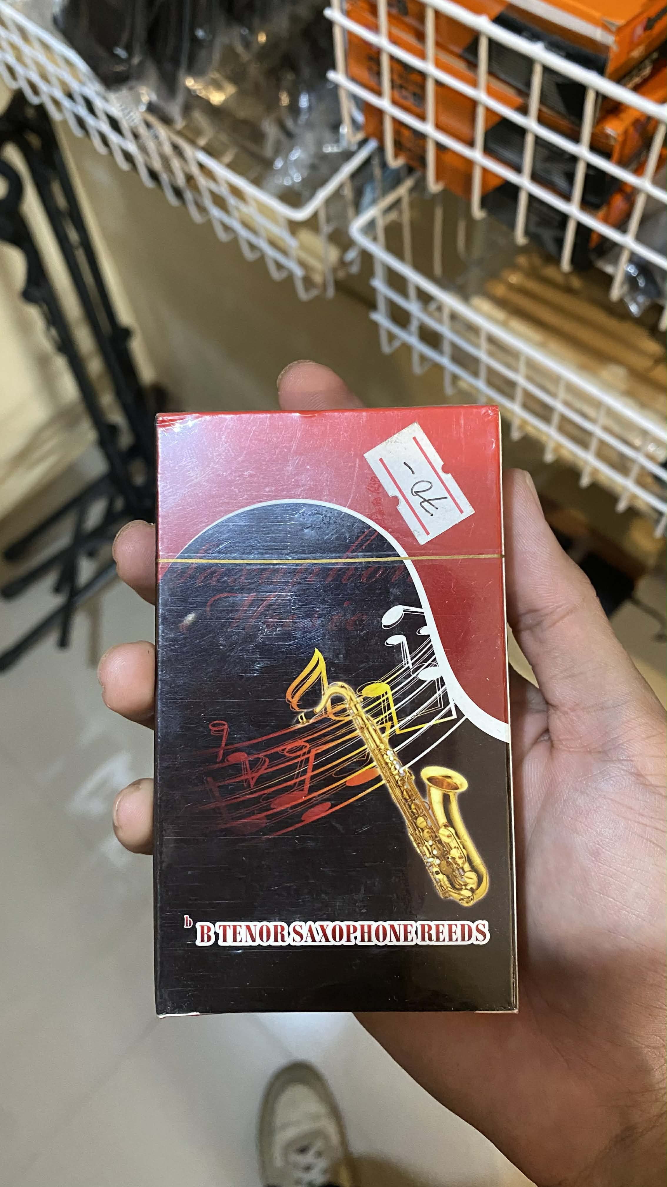 B-flat Tenor Saxophone Reeds (Box)